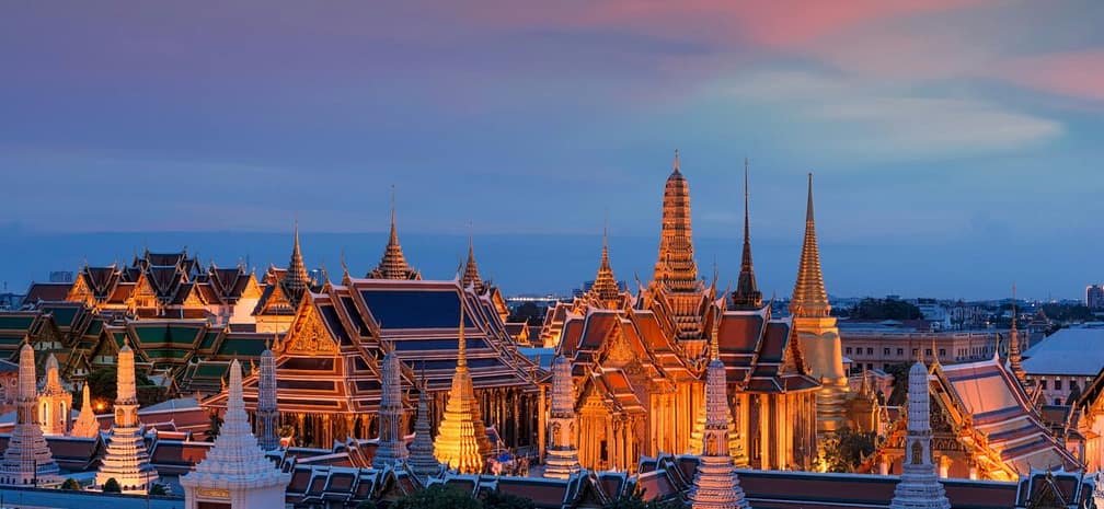 Temple of the Emerald Buddha (Wat Phra Kaew), Bangkok, Thailand