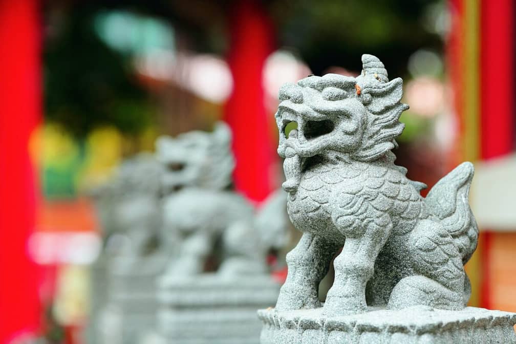 Chinese lion statue