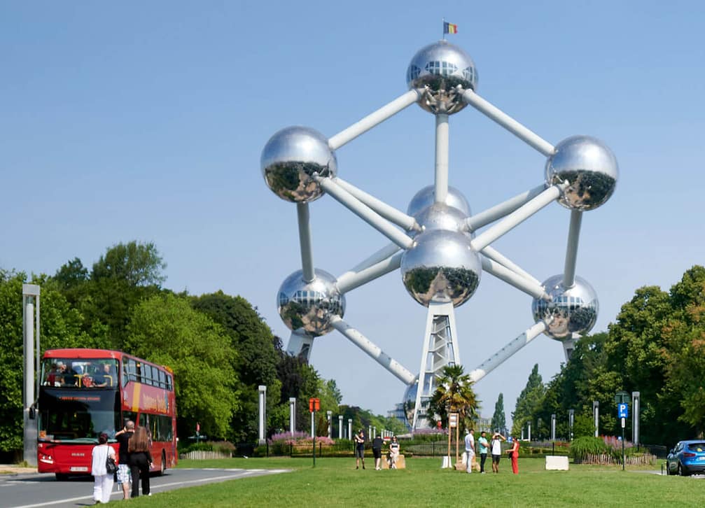 How to get to Atomium from Brussels