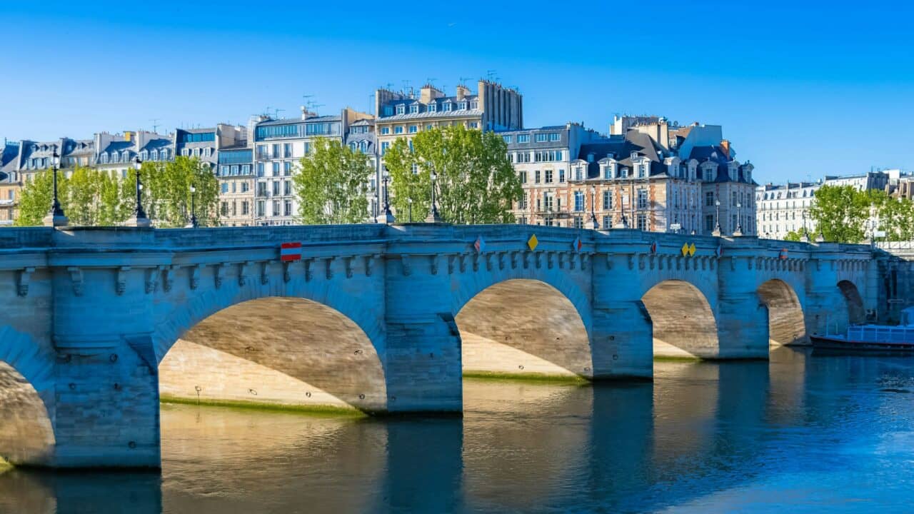 Paris, view of the Pont-Neuf