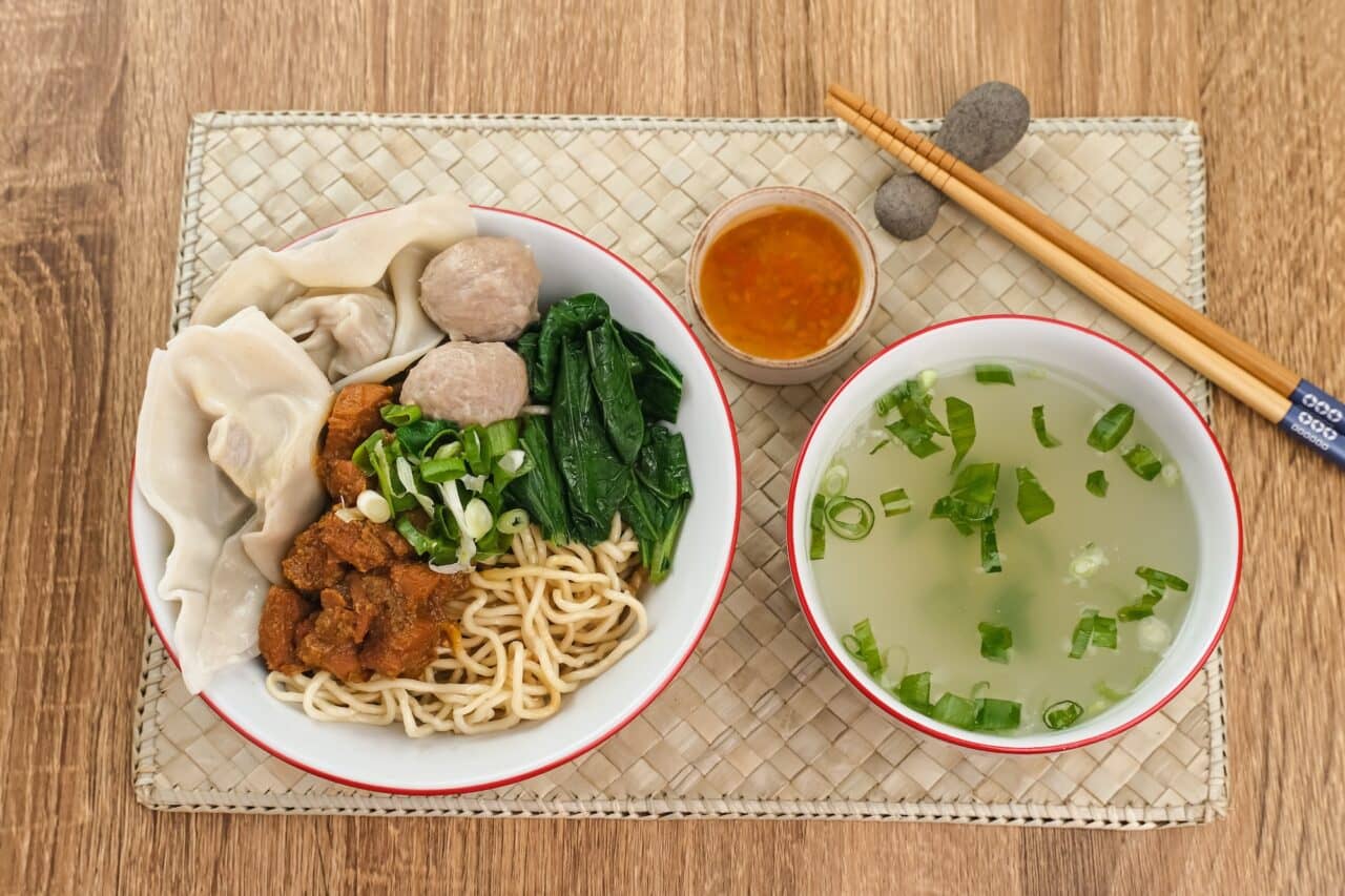 Mie Ayam, Indonesian food