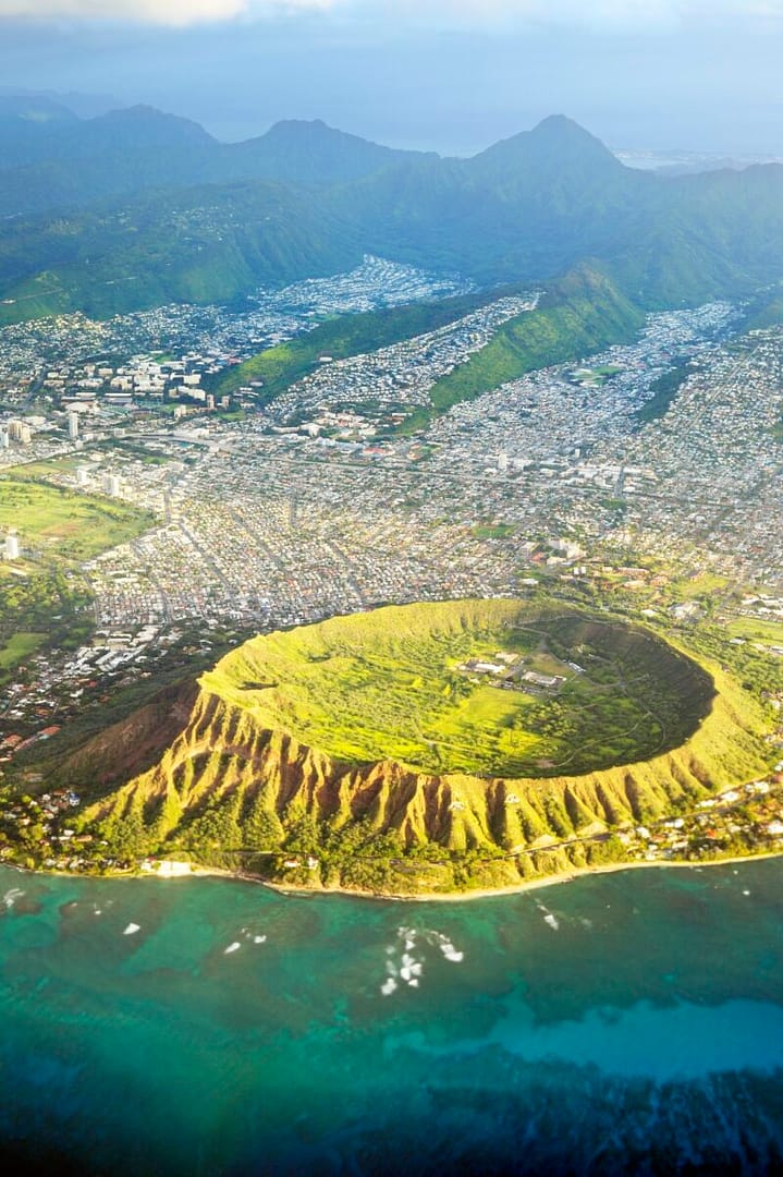 USA, Hawaii, Honolulu, Waikiki, Volcano Diamond Head